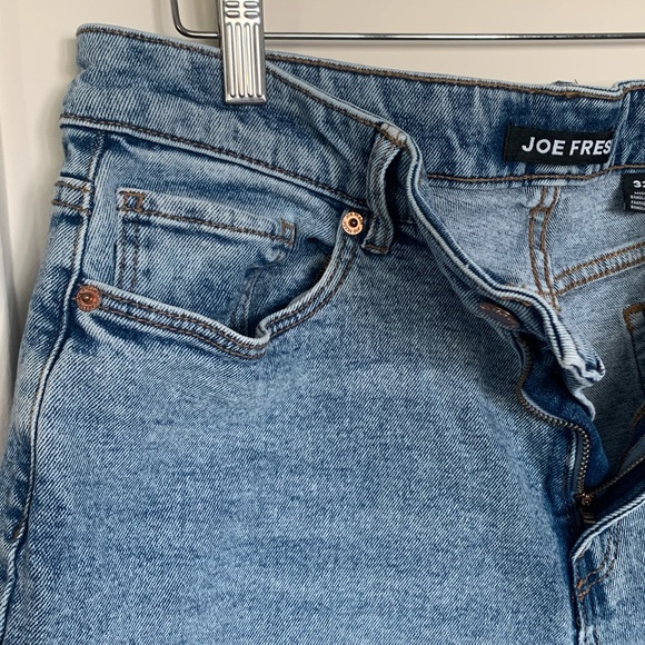 High Rise Cuffed Jean Shorts - Picture 5 of 5